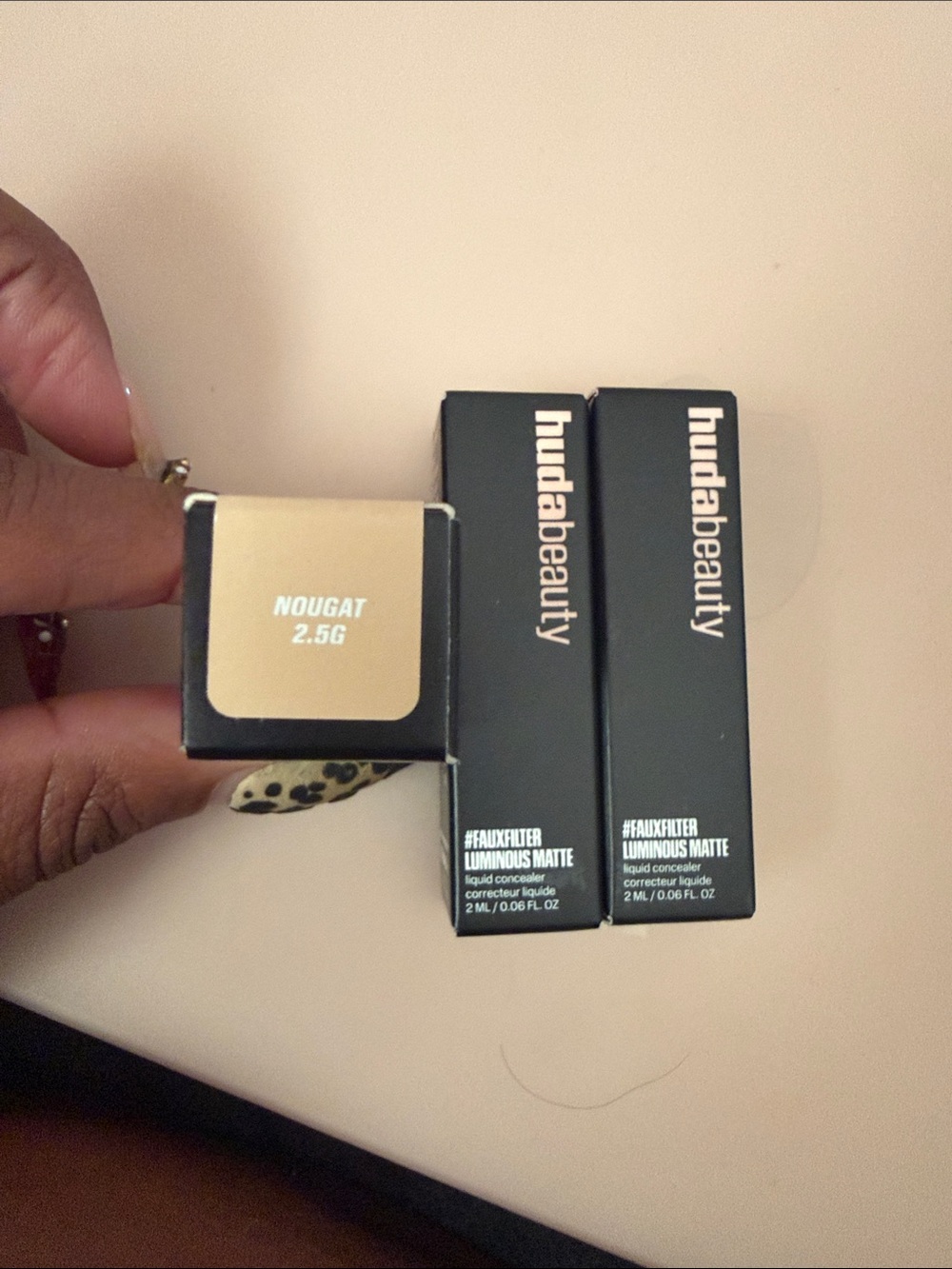 HUDA BEAUTY FauxFilter Luminous Matte Concealer - Nougat (Beige) MINI